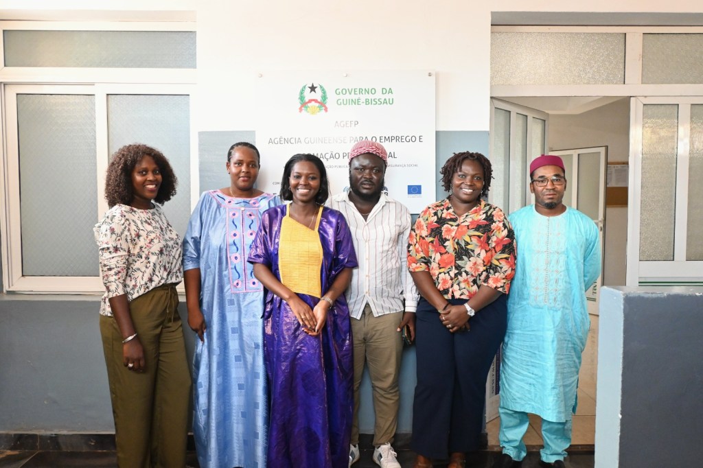 A Importância dos Centros de Emprego para os Jovens: Um Caminho para o&nbsp;Futuro